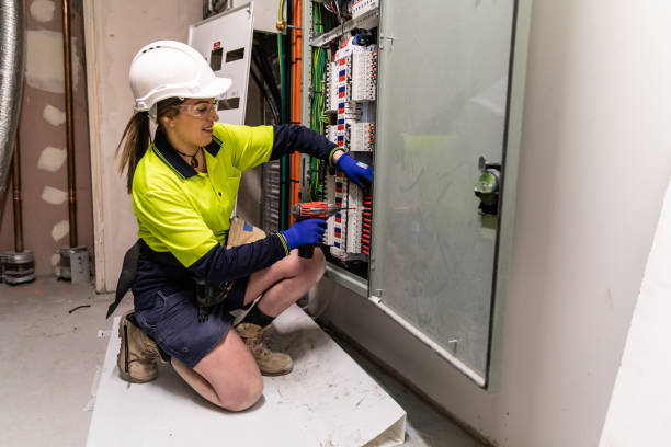 Best Commercial Electrician Services  in Des Plaines, IL